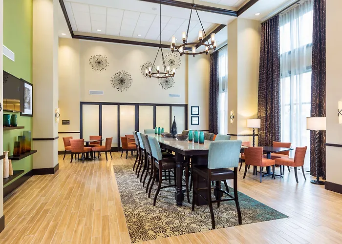 Hampton Inn & Suites Philadelphia Montgomeryville